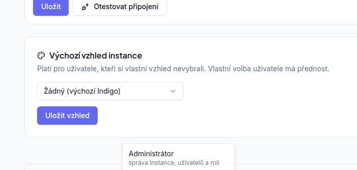 Rozbalená volba role u uživatele: Administrátor, Manažer, Člen